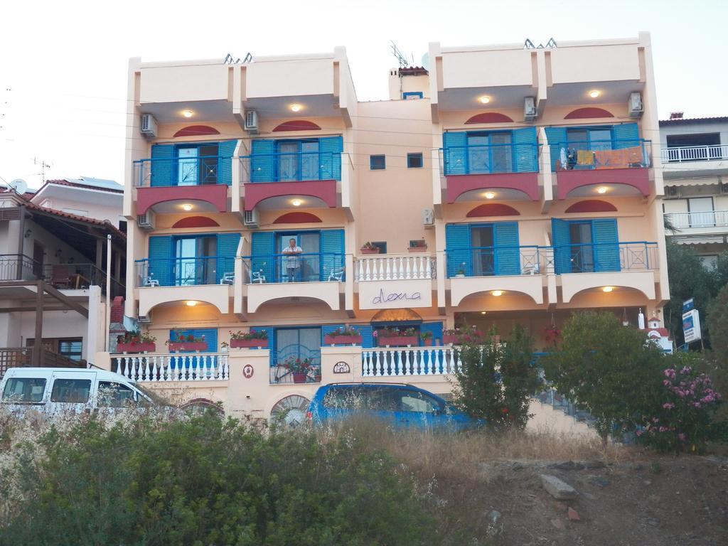 Alexia House Apartamento Néos Marmarás Exterior foto