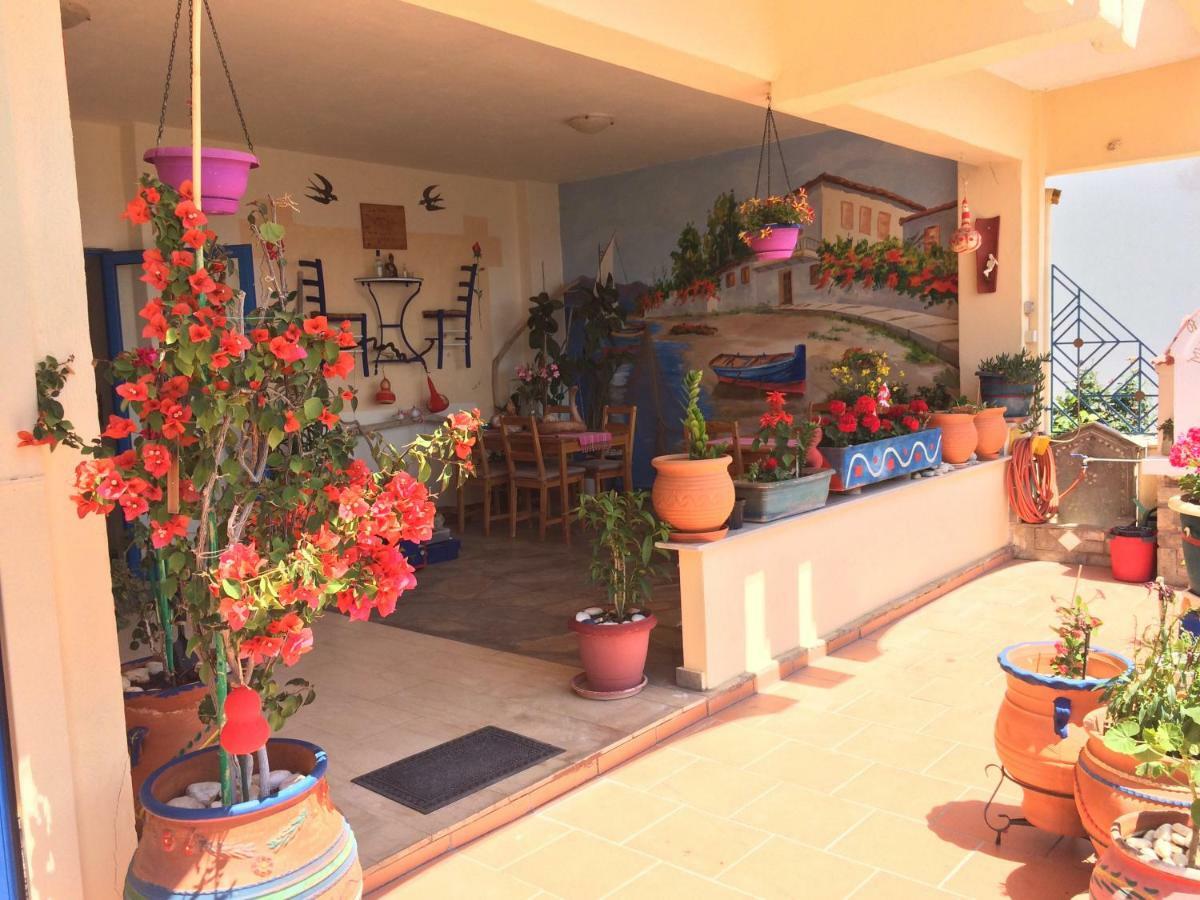 Alexia House Apartamento Néos Marmarás Exterior foto
